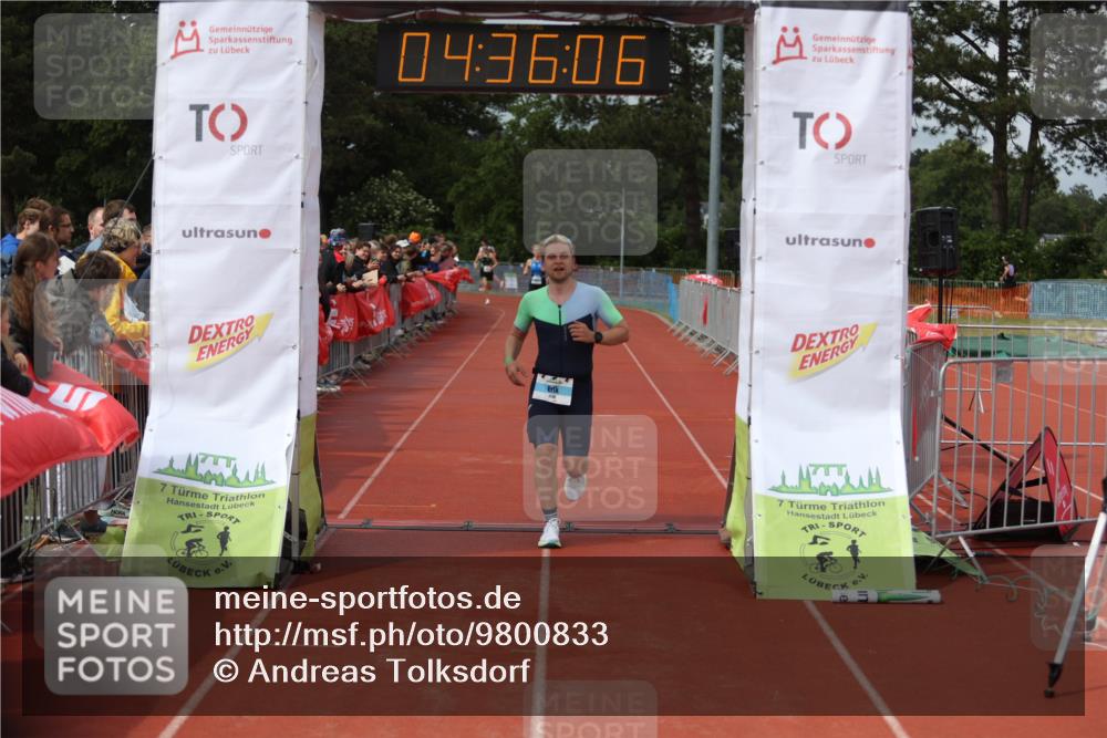 14.06.2026 - 7 Türme Triathlon Andreas Tolksdorf http://msf.ph/oto/9800833 14.06.2026 15:36:05 Ziel 1056, 1116 meine-sportfotos.de