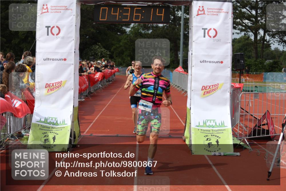 14.06.2026 - 7 Türme Triathlon Andreas Tolksdorf http://msf.ph/oto/9800867 14.06.2026 15:36:13 Ziel 1056, 1116, 1131, 1567 meine-sportfotos.de