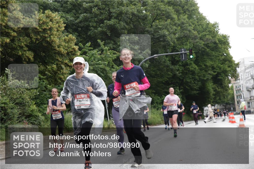 14.06.2026 - REWE Women's Run Jannik Wohlers http://msf.ph/oto/9800990 14.06.2026 10:08:25 Laufen 10452, 7, 10711, 7 meine-sportfotos.de