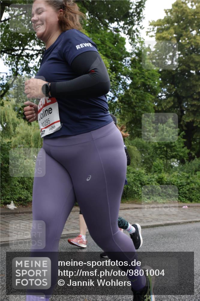 14.06.2026 - REWE Women's Run Jannik Wohlers http://msf.ph/oto/9801004 14.06.2026 10:08:28 Laufen 11295 meine-sportfotos.de