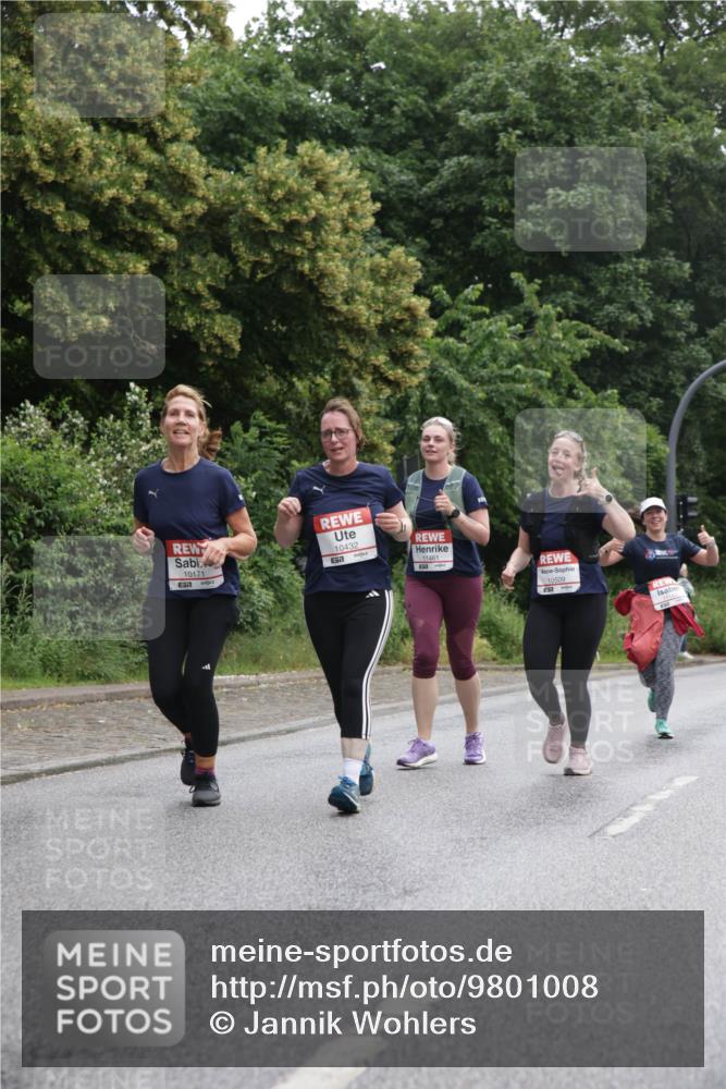 14.06.2026 - REWE Women's Run Jannik Wohlers http://msf.ph/oto/9801008 14.06.2026 10:08:32 Laufen 10171, 10432, 657, 11461, 10509 meine-sportfotos.de