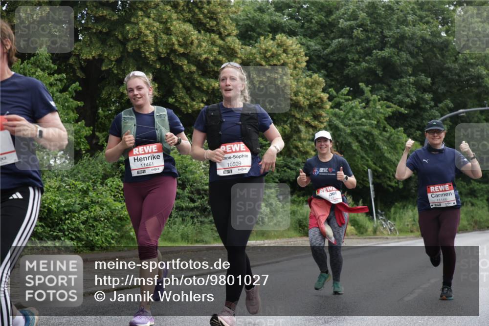 14.06.2026 - REWE Women's Run Jannik Wohlers http://msf.ph/oto/9801027 14.06.2026 10:08:34 Laufen 11461, 10509, 51, 43, 11166 meine-sportfotos.de
