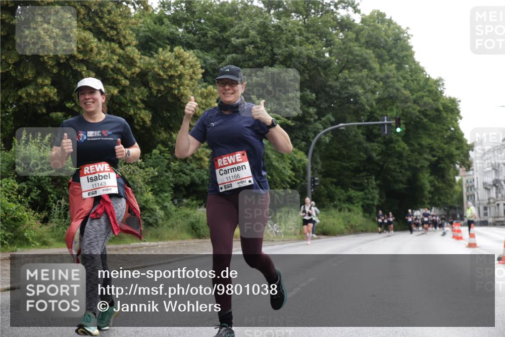 14.06.2026 - REWE Women's Run Jannik Wohlers http://msf.ph/oto/9801038 14.06.2026 10:08:35 Laufen 11143, 11166 meine-sportfotos.de