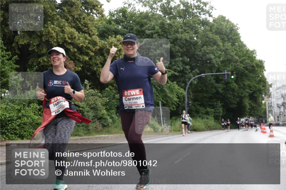 14.06.2026 - REWE Women's Run Jannik Wohlers http://msf.ph/oto/9801042 14.06.2026 10:08:35 Laufen 11143, 11166 meine-sportfotos.de