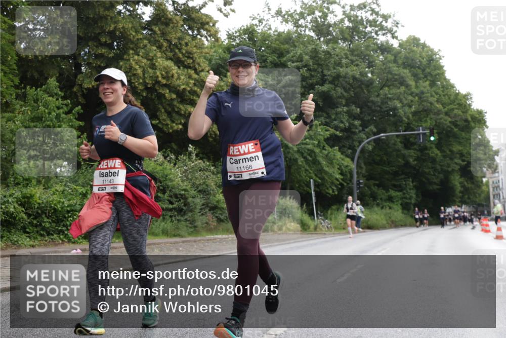 14.06.2026 - REWE Women's Run Jannik Wohlers http://msf.ph/oto/9801045 14.06.2026 10:08:36 Laufen 11143, 11166 meine-sportfotos.de