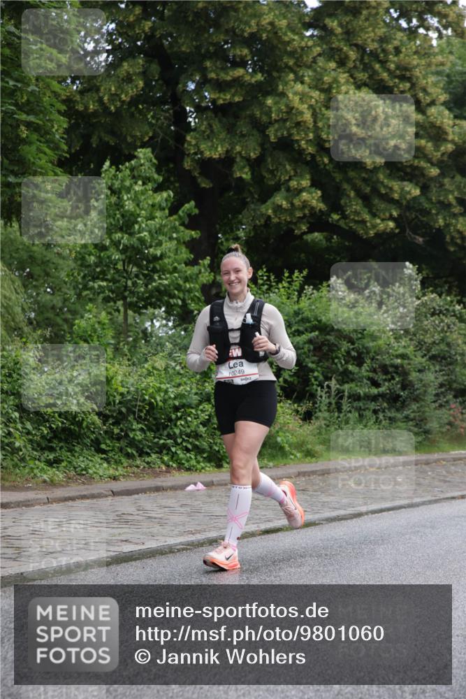 14.06.2026 - REWE Women's Run Jannik Wohlers http://msf.ph/oto/9801060 14.06.2026 10:08:43 Laufen 10249 meine-sportfotos.de