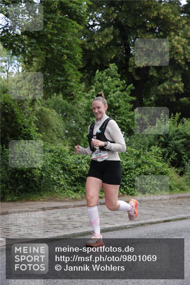14.06.2026 - REWE Women's Run Jannik Wohlers http://msf.ph/oto/9801069 14.06.2026 10:08:44 Laufen 10249 meine-sportfotos.de