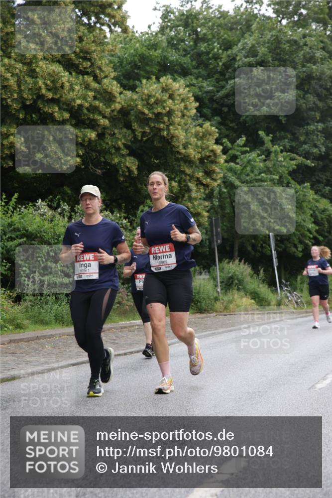 14.06.2026 - REWE Women's Run Jannik Wohlers http://msf.ph/oto/9801084 14.06.2026 10:08:54 Laufen 10961, 10962 meine-sportfotos.de