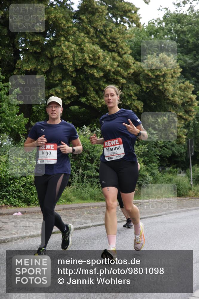 14.06.2026 - REWE Women's Run Jannik Wohlers http://msf.ph/oto/9801098 14.06.2026 10:08:55 Laufen 10961, 657, 10962, 657 meine-sportfotos.de