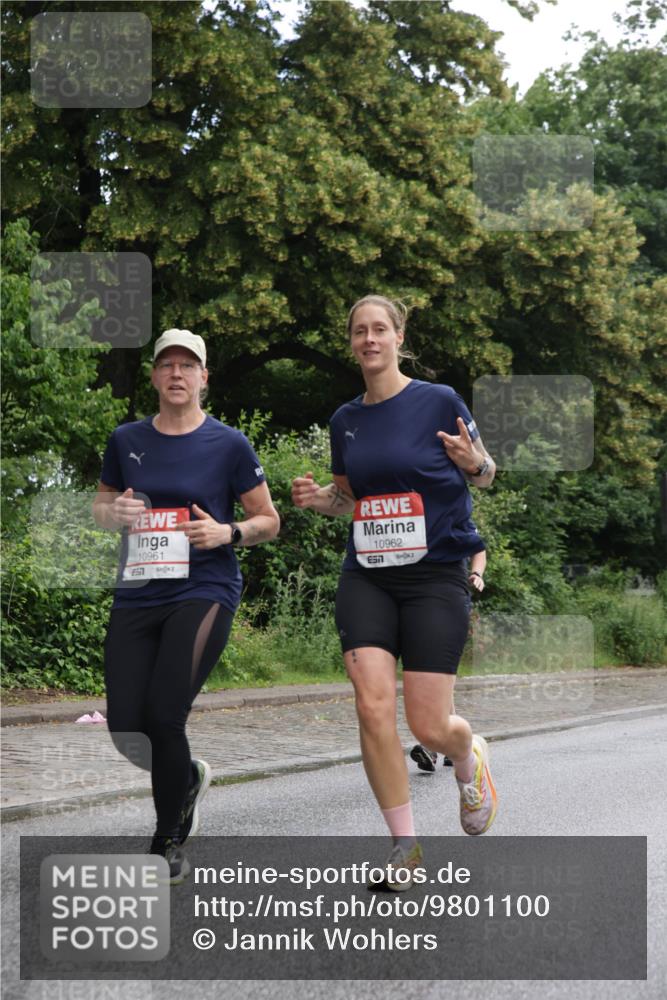 14.06.2026 - REWE Women's Run Jannik Wohlers http://msf.ph/oto/9801100 14.06.2026 10:08:55 Laufen 10961, 10962, 57 meine-sportfotos.de