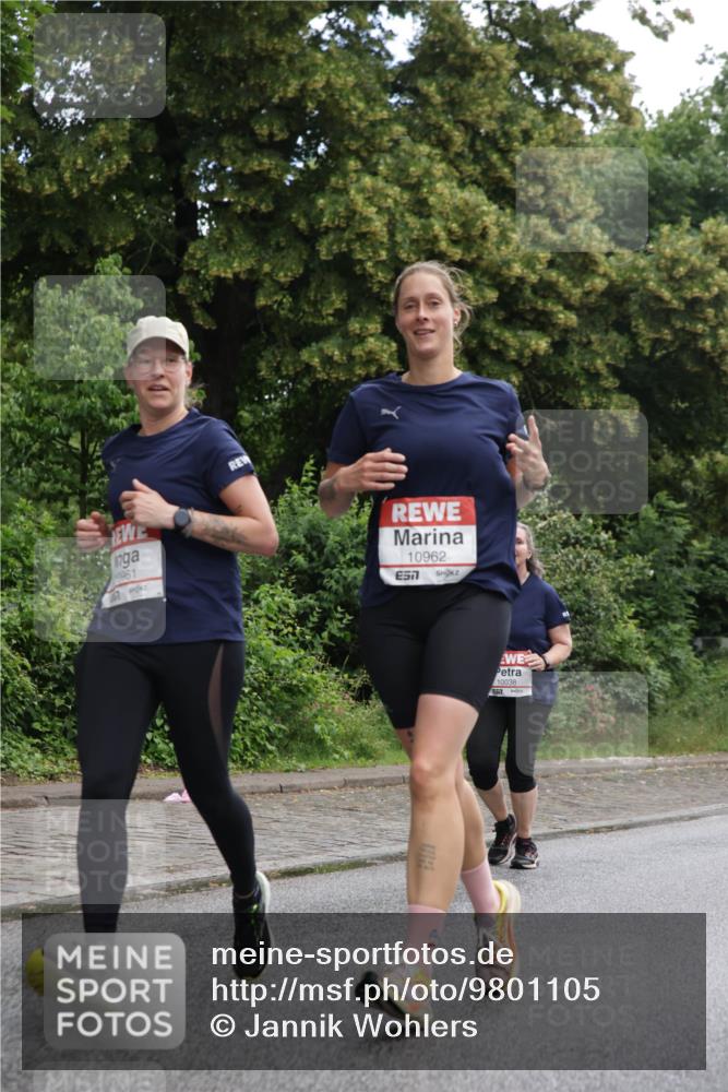 14.06.2026 - REWE Women's Run Jannik Wohlers http://msf.ph/oto/9801105 14.06.2026 10:08:55 Laufen 0961, 10962, 7, 10038 meine-sportfotos.de