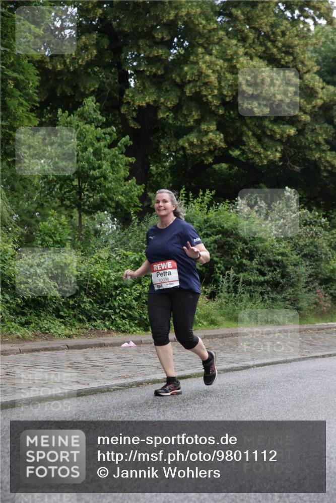 14.06.2026 - REWE Women's Run Jannik Wohlers http://msf.ph/oto/9801112 14.06.2026 10:08:56 Laufen 10038, 157 meine-sportfotos.de