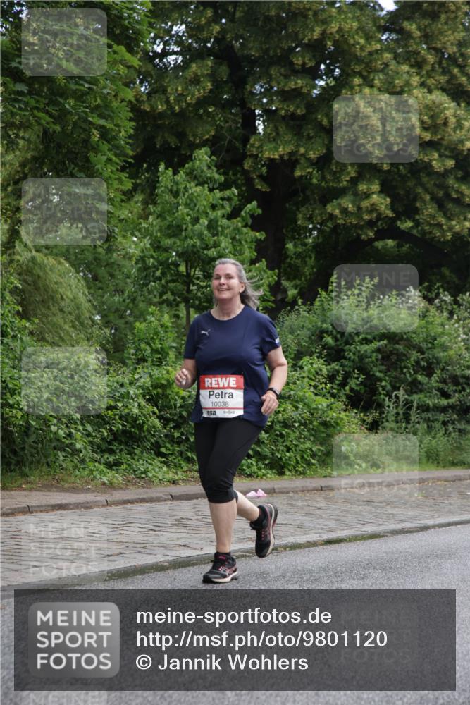 14.06.2026 - REWE Women's Run Jannik Wohlers http://msf.ph/oto/9801120 14.06.2026 10:08:57 Laufen 10038, 77 meine-sportfotos.de