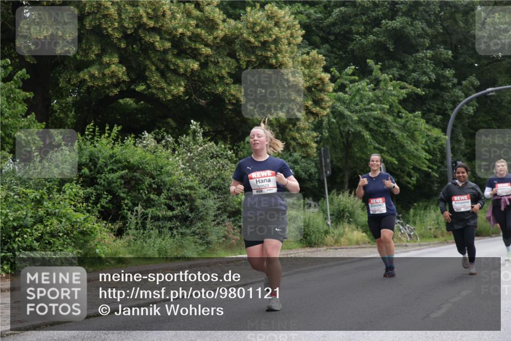 14.06.2026 - REWE Women's Run Jannik Wohlers http://msf.ph/oto/9801121 14.06.2026 10:08:58 Laufen 10523, 651 meine-sportfotos.de