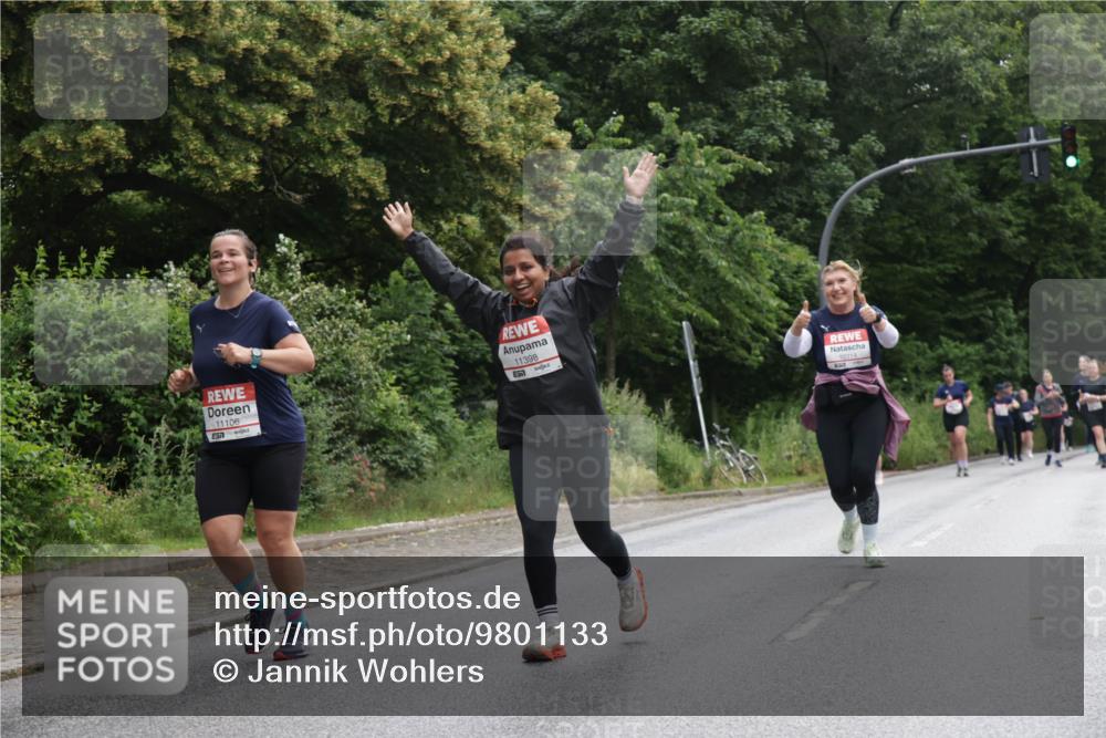 14.06.2026 - REWE Women's Run Jannik Wohlers http://msf.ph/oto/9801133 14.06.2026 10:09:01 Laufen 11106, 11398 meine-sportfotos.de