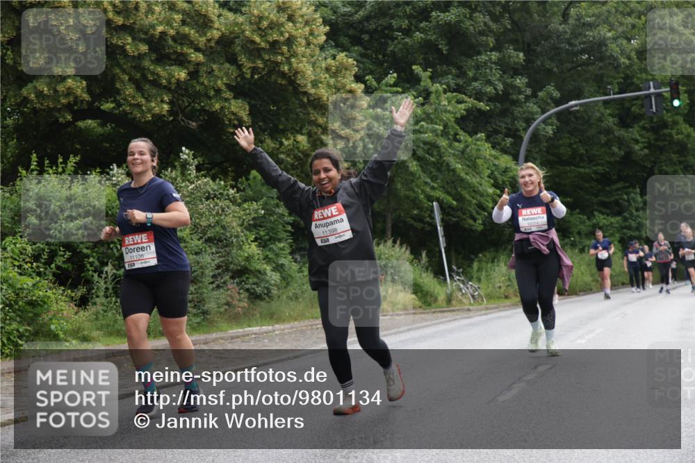 14.06.2026 - REWE Women's Run Jannik Wohlers http://msf.ph/oto/9801134 14.06.2026 10:09:01 Laufen 11106, 11398, 657, 10314 meine-sportfotos.de