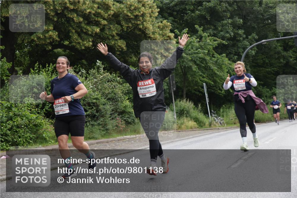 14.06.2026 - REWE Women's Run Jannik Wohlers http://msf.ph/oto/9801138 14.06.2026 10:09:01 Laufen 11106, 11398, 7, 10314 meine-sportfotos.de