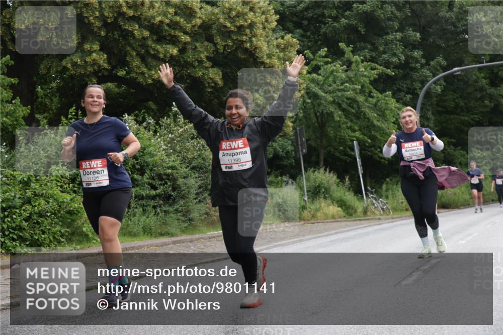 14.06.2026 - REWE Women's Run Jannik Wohlers http://msf.ph/oto/9801141 14.06.2026 10:09:01 Laufen 11106, 651, 11398, 657, 10314 meine-sportfotos.de
