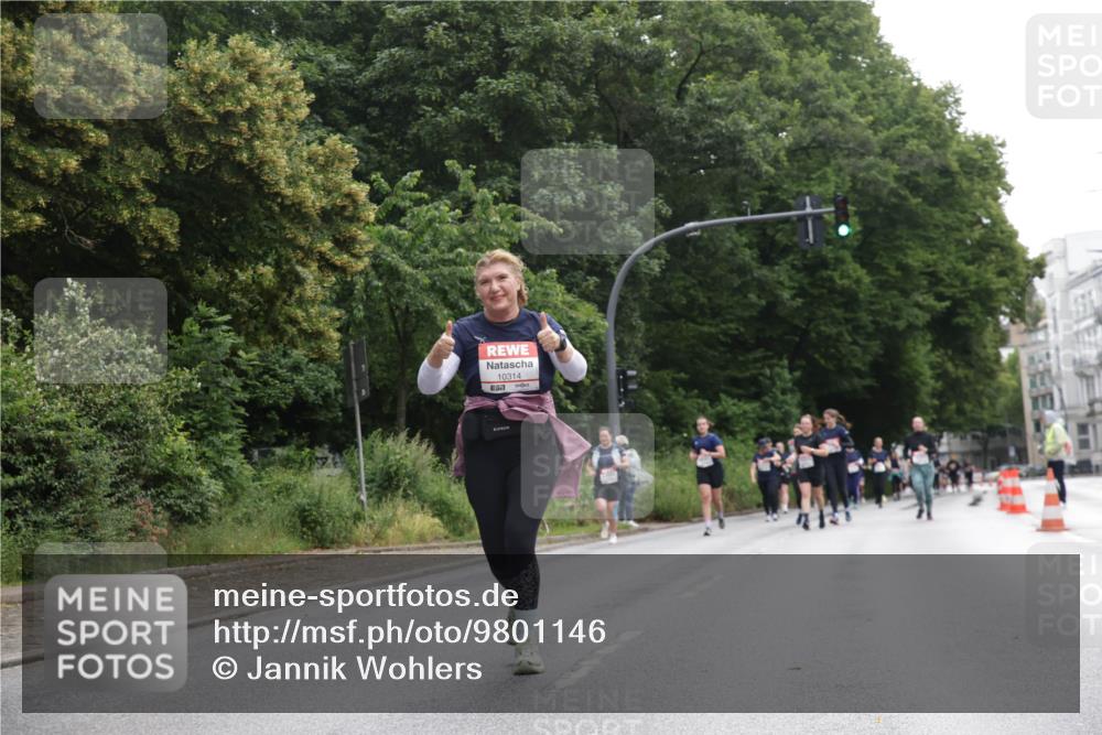 14.06.2026 - REWE Women's Run Jannik Wohlers http://msf.ph/oto/9801146 14.06.2026 10:09:02 Laufen 10314 meine-sportfotos.de