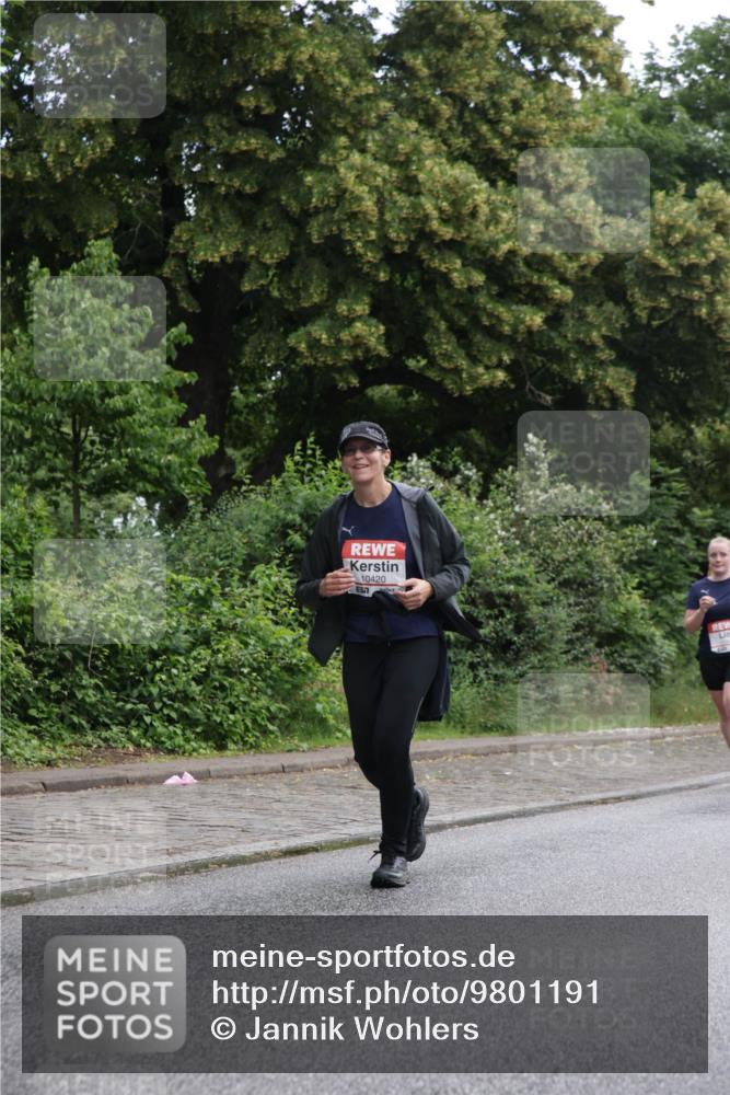 14.06.2026 - REWE Women's Run Jannik Wohlers http://msf.ph/oto/9801191 14.06.2026 10:09:17 Laufen 10420 meine-sportfotos.de