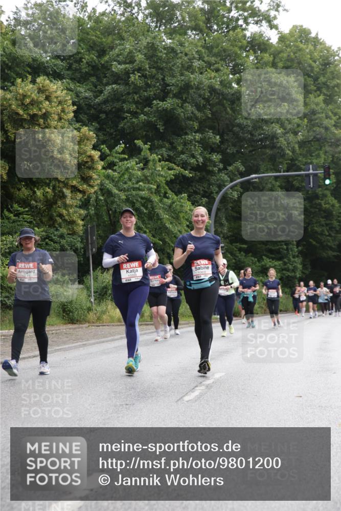 14.06.2026 - REWE Women's Run Jannik Wohlers http://msf.ph/oto/9801200 14.06.2026 10:09:20 Laufen 10143, 10209, 10619 meine-sportfotos.de