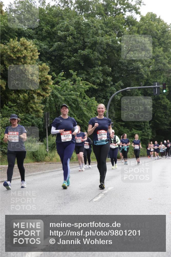 14.06.2026 - REWE Women's Run Jannik Wohlers http://msf.ph/oto/9801201 14.06.2026 10:09:20 Laufen 101, 43, 10209, 1061 meine-sportfotos.de