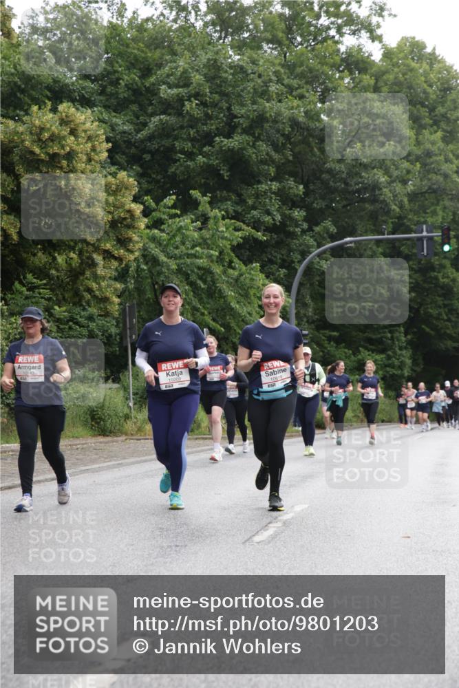 14.06.2026 - REWE Women's Run Jannik Wohlers http://msf.ph/oto/9801203 14.06.2026 10:09:20 Laufen 10143, 10209, 10619 meine-sportfotos.de