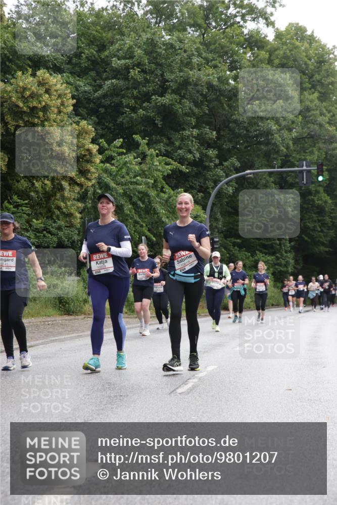 14.06.2026 - REWE Women's Run Jannik Wohlers http://msf.ph/oto/9801207 14.06.2026 10:09:20 Laufen 10143, 10209, 10619 meine-sportfotos.de