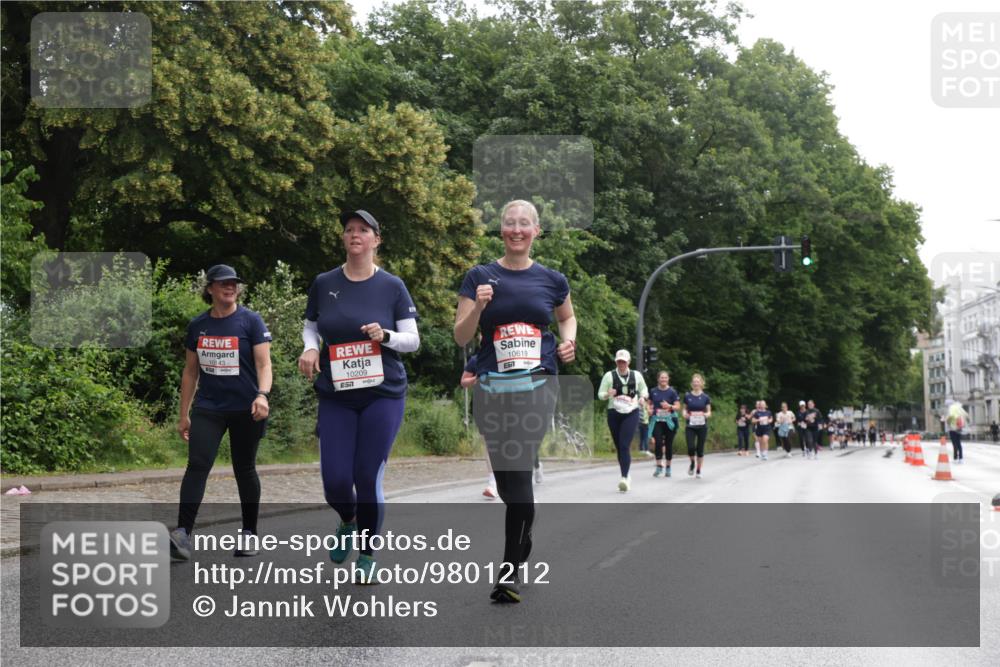 14.06.2026 - REWE Women's Run Jannik Wohlers http://msf.ph/oto/9801212 14.06.2026 10:09:22 Laufen 10143, 10209, 10619, 7 meine-sportfotos.de