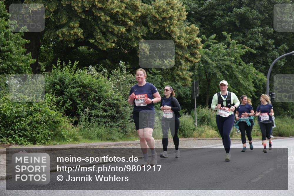 14.06.2026 - REWE Women's Run Jannik Wohlers http://msf.ph/oto/9801217 14.06.2026 10:09:24 Laufen 10612 meine-sportfotos.de