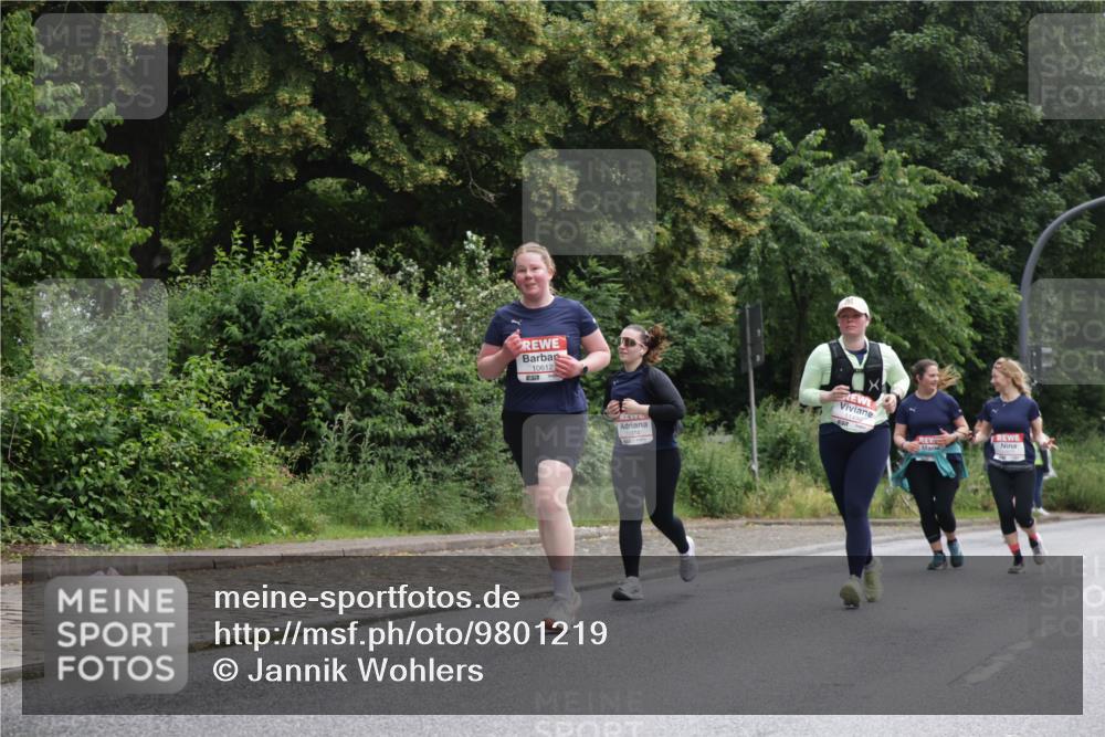 14.06.2026 - REWE Women's Run Jannik Wohlers http://msf.ph/oto/9801219 14.06.2026 10:09:24 Laufen 10612 meine-sportfotos.de