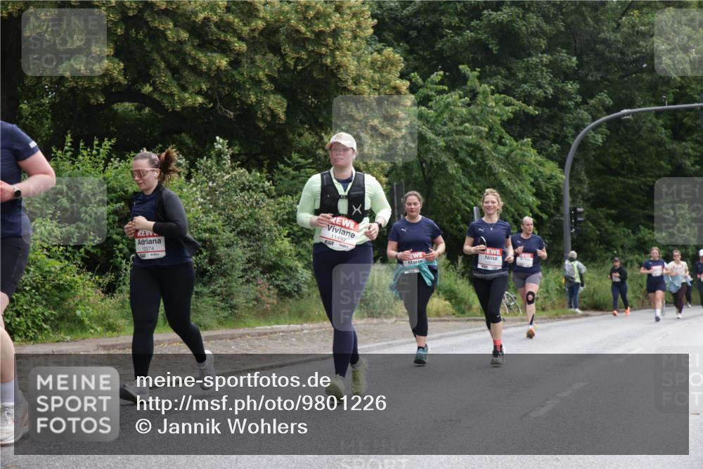 14.06.2026 - REWE Women's Run Jannik Wohlers http://msf.ph/oto/9801226 14.06.2026 10:09:25 Laufen 10374, 11490 meine-sportfotos.de