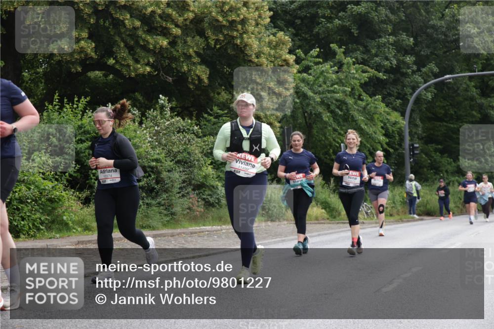 14.06.2026 - REWE Women's Run Jannik Wohlers http://msf.ph/oto/9801227 14.06.2026 10:09:25 Laufen 10374, 11490, 57 meine-sportfotos.de