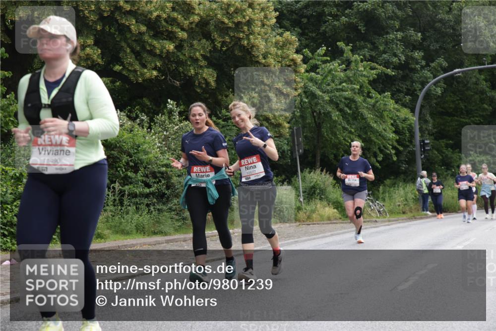 14.06.2026 - REWE Women's Run Jannik Wohlers http://msf.ph/oto/9801239 14.06.2026 10:09:27 Laufen 11490, 10577 meine-sportfotos.de