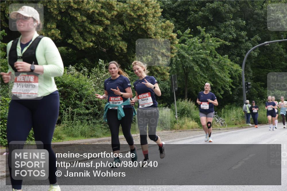 14.06.2026 - REWE Women's Run Jannik Wohlers http://msf.ph/oto/9801240 14.06.2026 10:09:27 Laufen 11490, 657, 10577, 57 meine-sportfotos.de