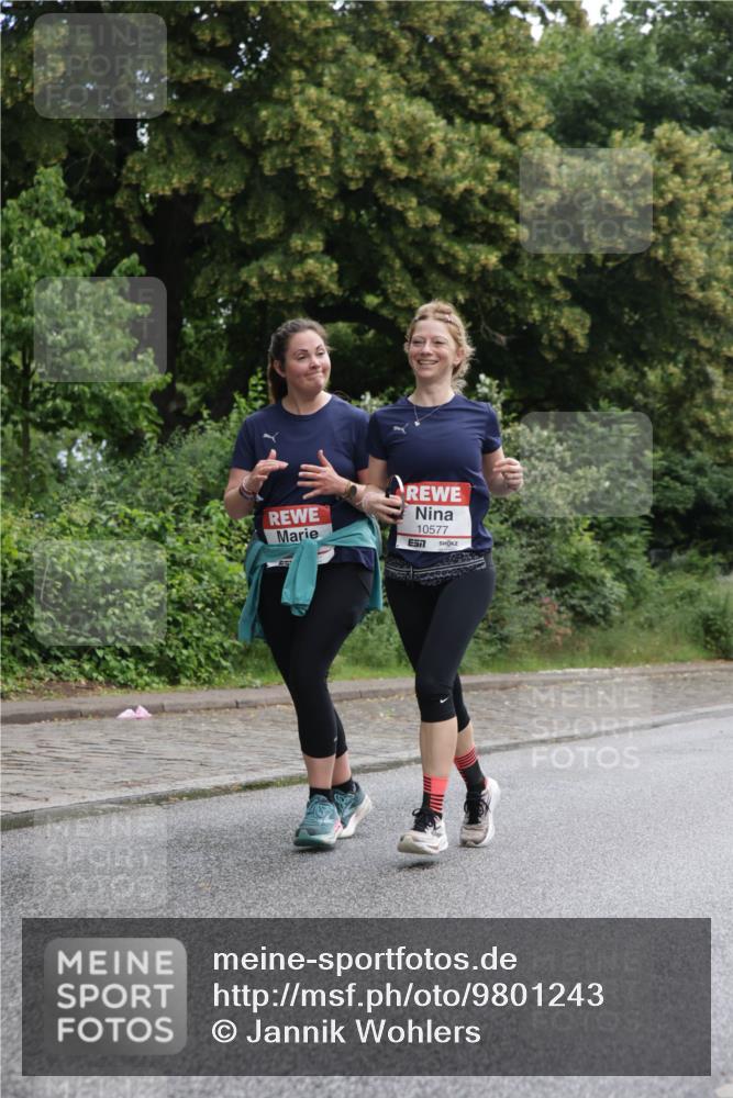 14.06.2026 - REWE Women's Run Jannik Wohlers http://msf.ph/oto/9801243 14.06.2026 10:09:28 Laufen 10577, 7 meine-sportfotos.de
