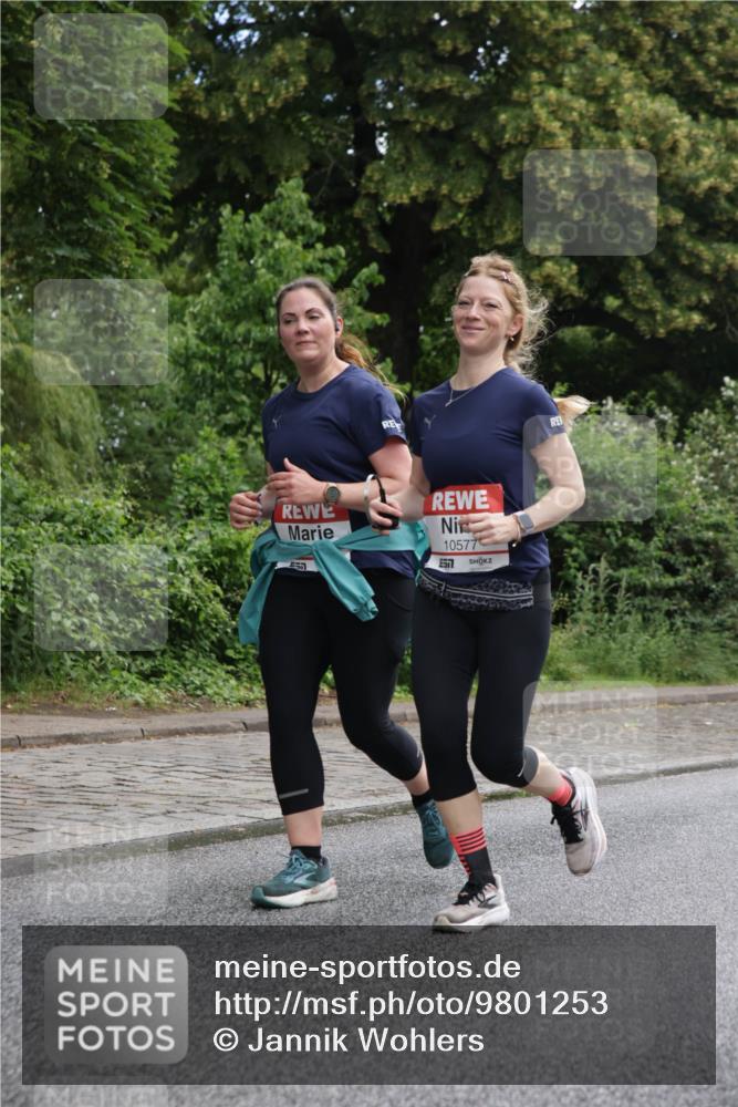 14.06.2026 - REWE Women's Run Jannik Wohlers http://msf.ph/oto/9801253 14.06.2026 10:09:28 Laufen 10577, 77 meine-sportfotos.de