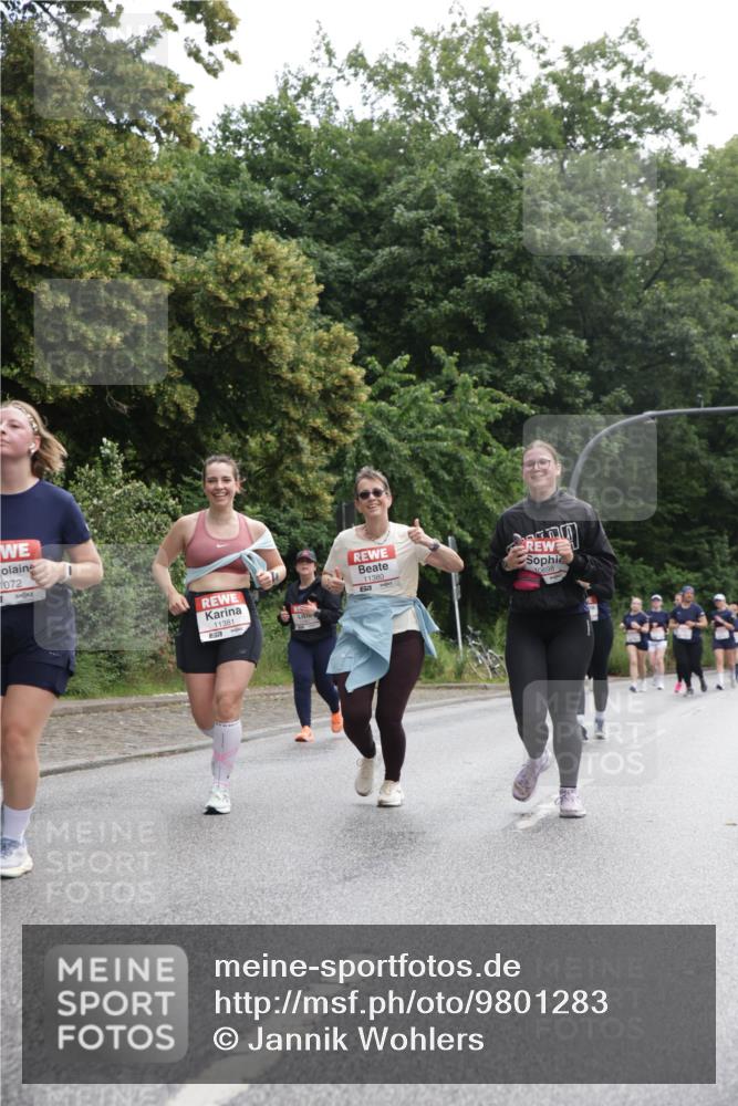 14.06.2026 - REWE Women's Run Jannik Wohlers http://msf.ph/oto/9801283 14.06.2026 10:09:36 Laufen 072, 11381, 11380, 57, 10698 meine-sportfotos.de