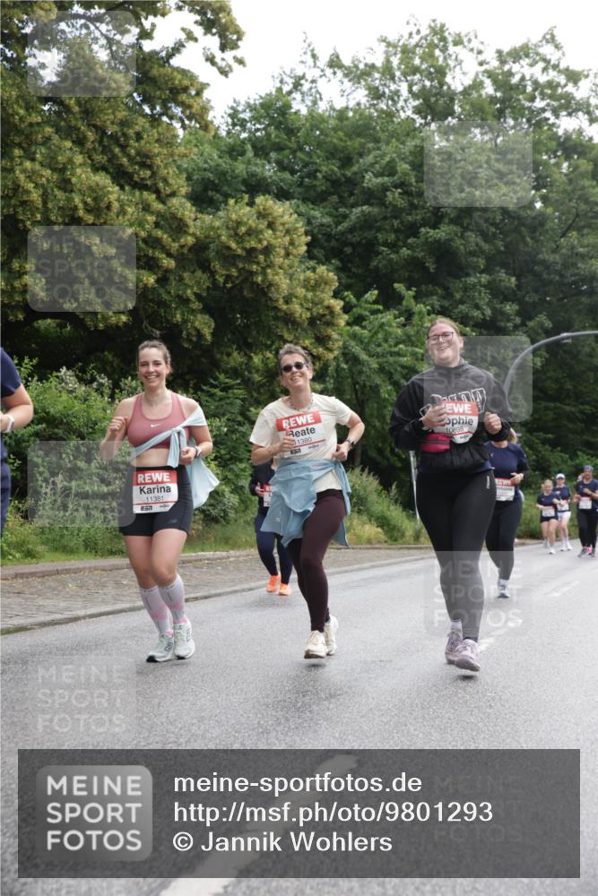 14.06.2026 - REWE Women's Run Jannik Wohlers http://msf.ph/oto/9801293 14.06.2026 10:09:36 Laufen 11381, 650, 1380, 10698 meine-sportfotos.de