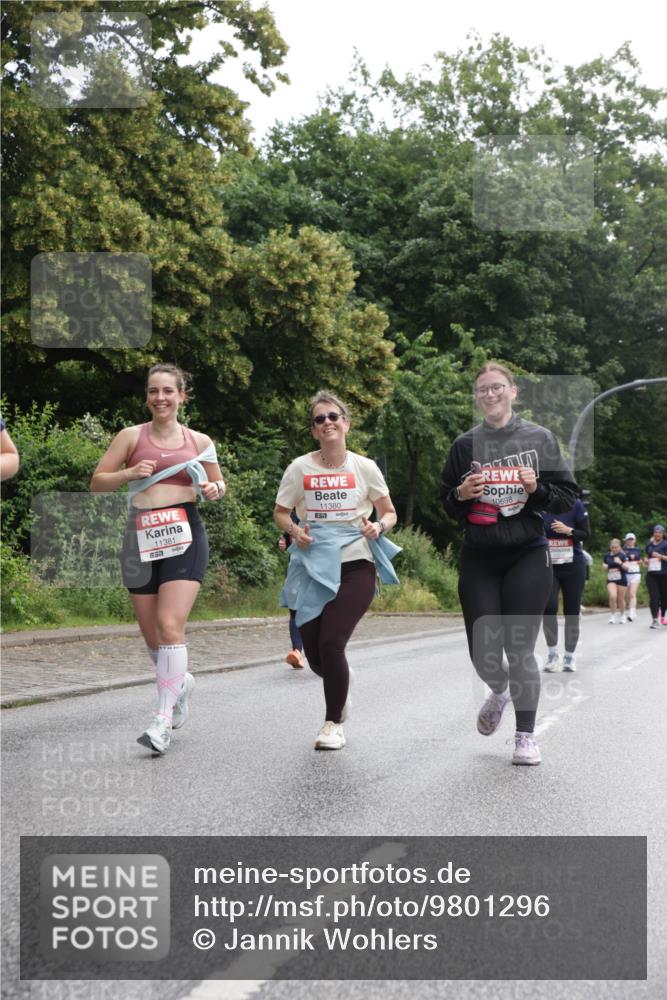 14.06.2026 - REWE Women's Run Jannik Wohlers http://msf.ph/oto/9801296 14.06.2026 10:09:36 Laufen 11381, 57, 2, 11380, 7, 10698 meine-sportfotos.de