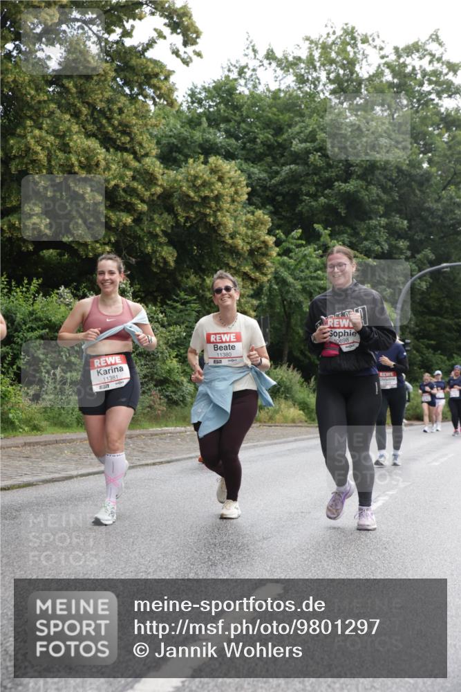 14.06.2026 - REWE Women's Run Jannik Wohlers http://msf.ph/oto/9801297 14.06.2026 10:09:36 Laufen 11381, 7, 11380, 10698 meine-sportfotos.de
