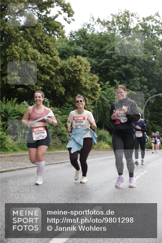14.06.2026 - REWE Women's Run Jannik Wohlers http://msf.ph/oto/9801298 14.06.2026 10:09:36 Laufen 11381, 657, 10698, 11380 meine-sportfotos.de