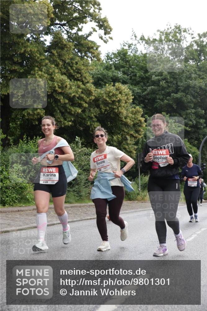 14.06.2026 - REWE Women's Run Jannik Wohlers http://msf.ph/oto/9801301 14.06.2026 10:09:37 Laufen 11381, 11380, 10698 meine-sportfotos.de