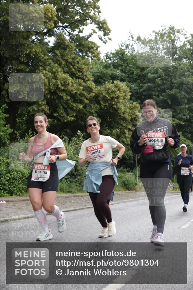 14.06.2026 - REWE Women's Run Jannik Wohlers http://msf.ph/oto/9801304 14.06.2026 10:09:37 Laufen 11381, 7, 11380, 10698 meine-sportfotos.de