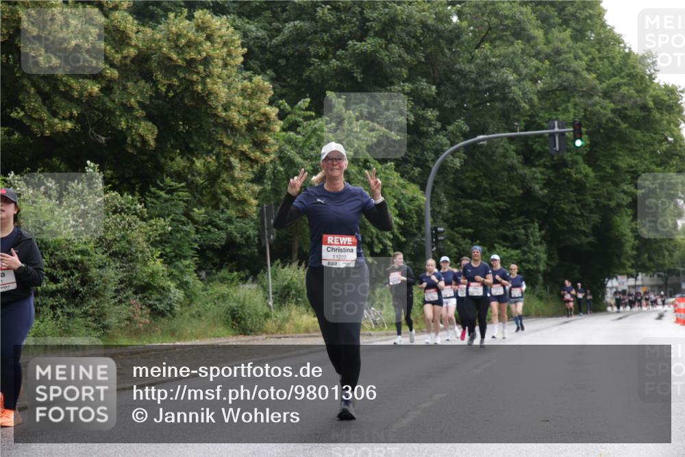 14.06.2026 - REWE Women's Run Jannik Wohlers http://msf.ph/oto/9801306 14.06.2026 10:09:38 Laufen 1, 11222, 7 meine-sportfotos.de