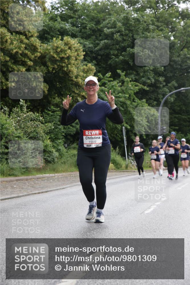 14.06.2026 - REWE Women's Run Jannik Wohlers http://msf.ph/oto/9801309 14.06.2026 10:09:39 Laufen 11222, 7 meine-sportfotos.de