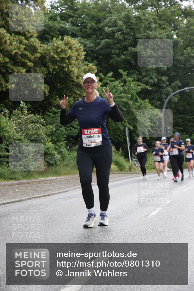 14.06.2026 - REWE Women's Run Jannik Wohlers http://msf.ph/oto/9801310 14.06.2026 10:09:39 Laufen 11222, 7 meine-sportfotos.de