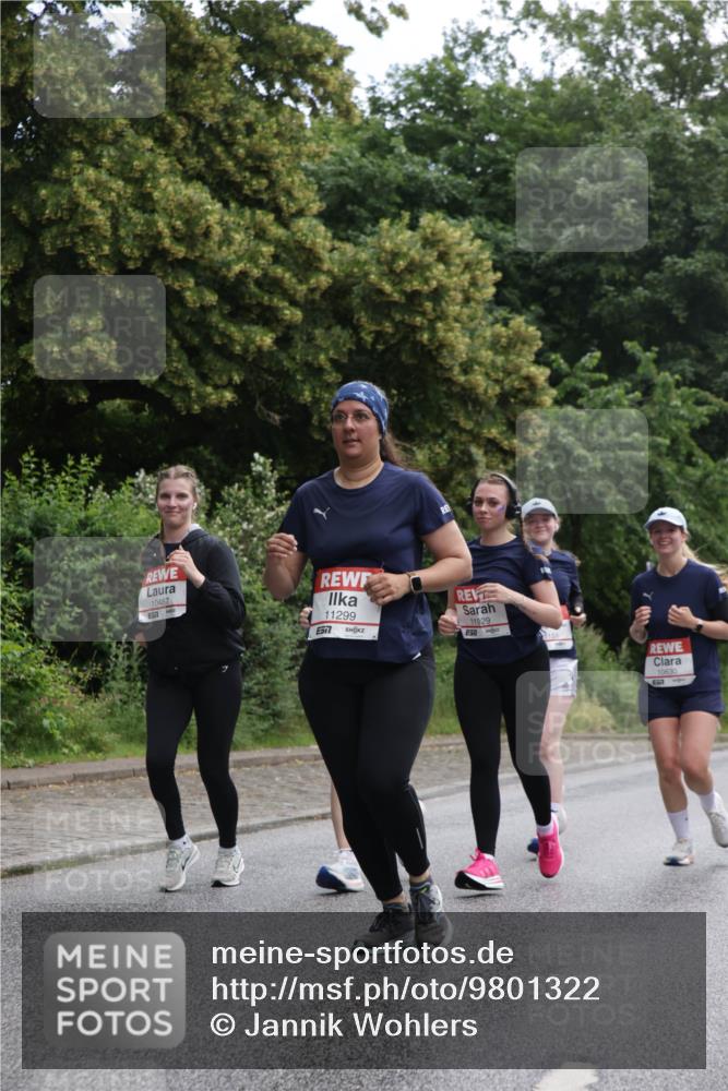 14.06.2026 - REWE Women's Run Jannik Wohlers http://msf.ph/oto/9801322 14.06.2026 10:09:45 Laufen 10487, 11299, 11029, 151, 10630 meine-sportfotos.de