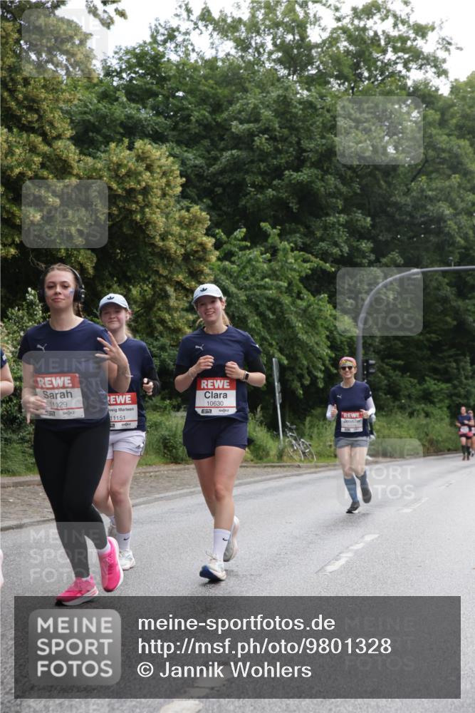 14.06.2026 - REWE Women's Run Jannik Wohlers http://msf.ph/oto/9801328 14.06.2026 10:09:46 Laufen 11029, 55, 11151, 57, 10630, 7 meine-sportfotos.de