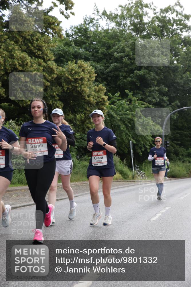 14.06.2026 - REWE Women's Run Jannik Wohlers http://msf.ph/oto/9801332 14.06.2026 10:09:46 Laufen 11029, 51, 10630, 57 meine-sportfotos.de